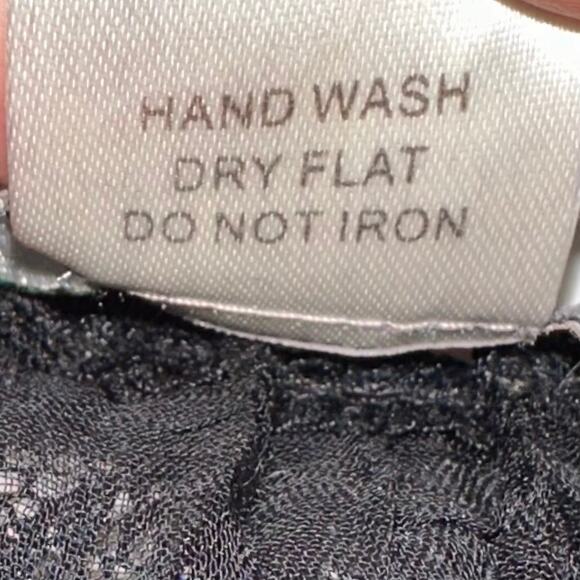 Alberto Makali Sheer Lace Sequin Animal Print Long Sleeve Top Size Medium - Picture 6 of 11